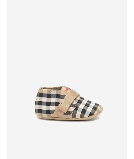 Burberry Baby Charlton Check Pre-Walker Shoes in Beige Les magasins à Paris et en Île-de-France